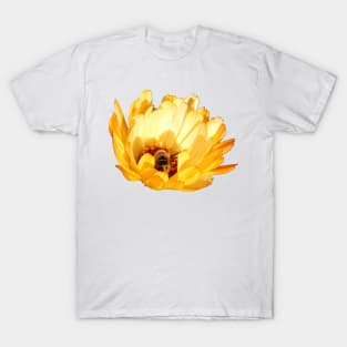 Bubble bee in yellow flower T-Shirt